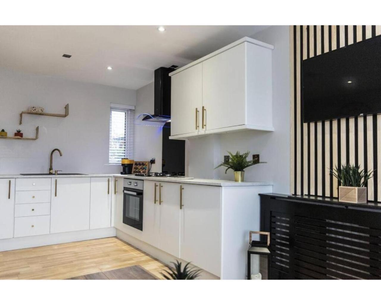 Central Belfast Apartments Queen'S Hideaway Exteriér fotografie